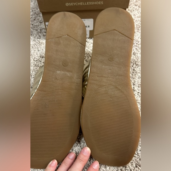 New Seychelles Gold Metallic Sandals - Picture 4 of 5